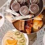 Hotel Chateau Du Clair De Lune - Boutique Luxury