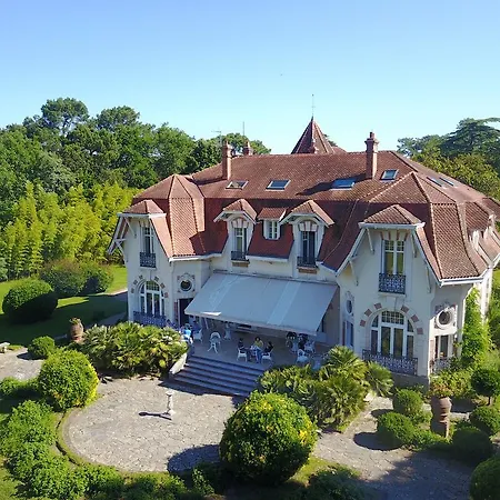 Château Du Clair De Lune - Les Collectionneurs 4* Biarritz