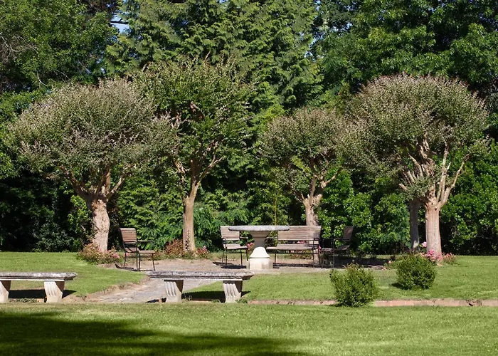 Hotel Chateau Du Clair De Lune - Boutique Luxury