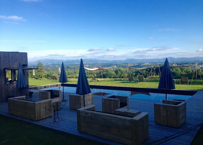 Chateau Du Clair De Lune - Boutique Luxury Hotel Biarriz