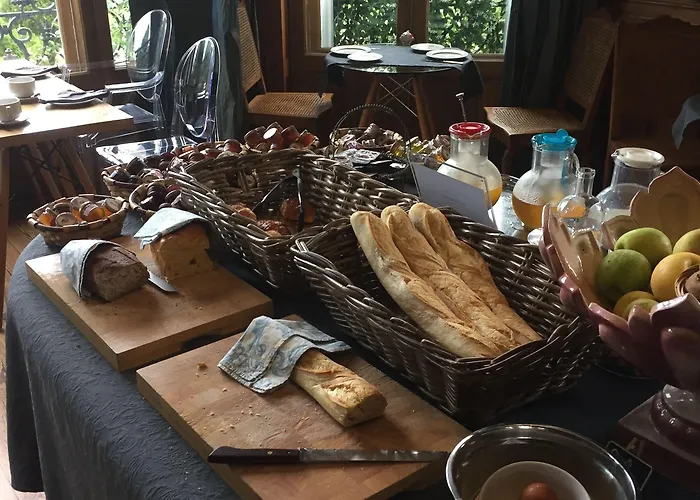 Chateau Du Clair De Lune - Boutique Luxury Biarriz