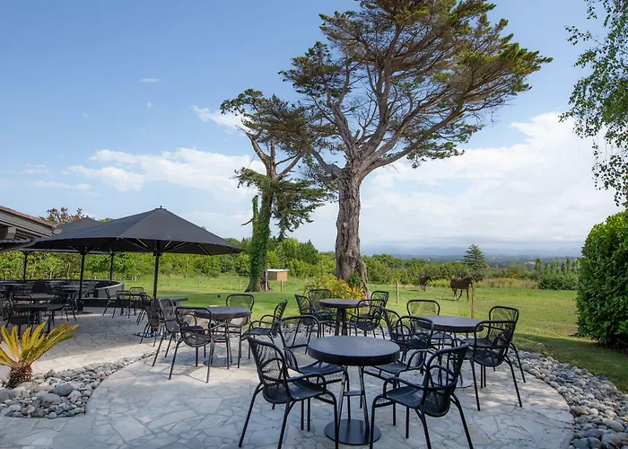 Chateau Du Clair De Lune - Boutique Luxury 4*