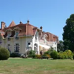 Hotel Château Du Clair De Lune - Les Collectionneurs Biarritz