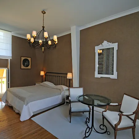 Otel Chateau Du Clair De Lune - Boutique Luxury