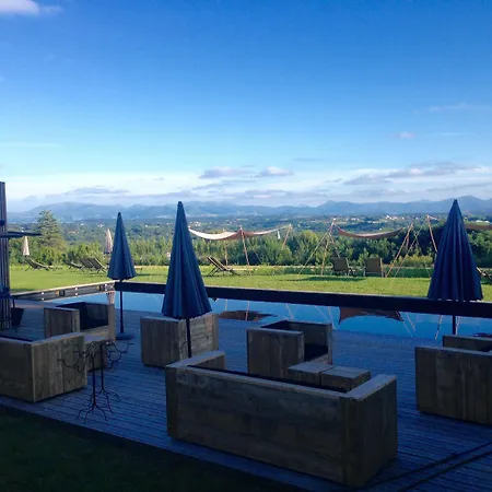 Chateau Du Clair De Lune - Boutique Luxury Hotel Biarritz