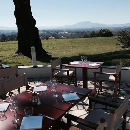 Chateau Du Clair De Lune - Boutique Luxury 4* Biarritz