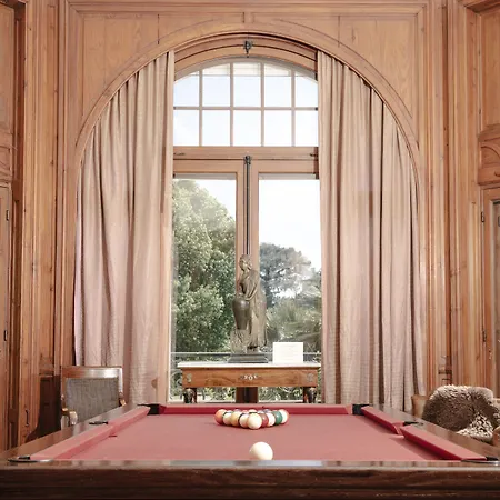 Otel Chateau Du Clair De Lune - Boutique Luxury