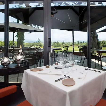 Chateau Du Clair De Lune - Boutique Luxury Hotel