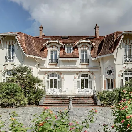 Chateau Du Clair De Lune - Boutique Luxury Otel Biarritz