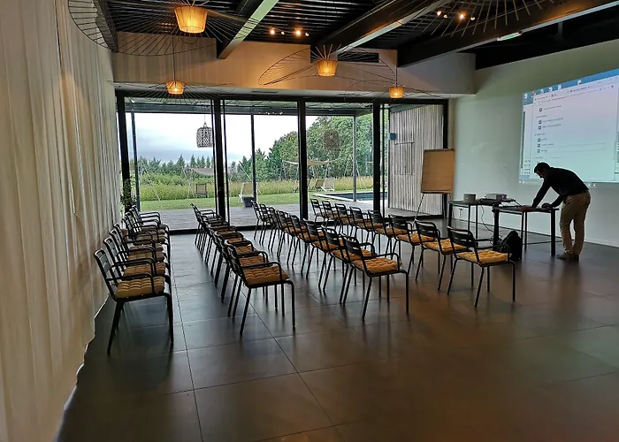 Château Du Clair De Lune - Les Collectionneurs Hotel 4*