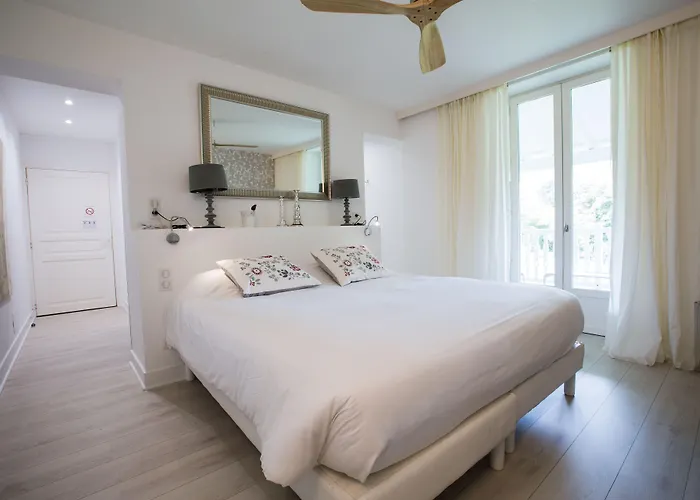 Hotell Chateau Du Clair De Lune - Boutique Luxury